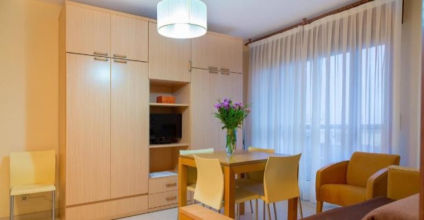 Apartamentos Los Arces De Isla