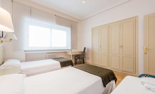 Apartamentos Los Jeronimos