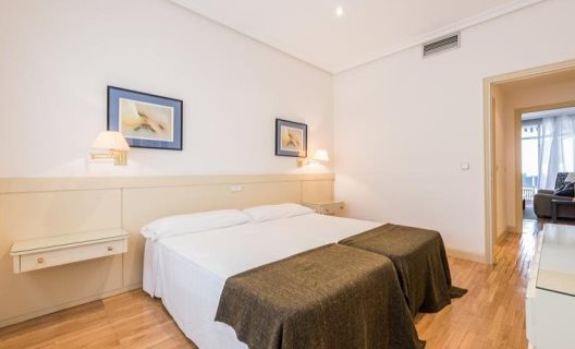 Apartamentos Los Jeronimos