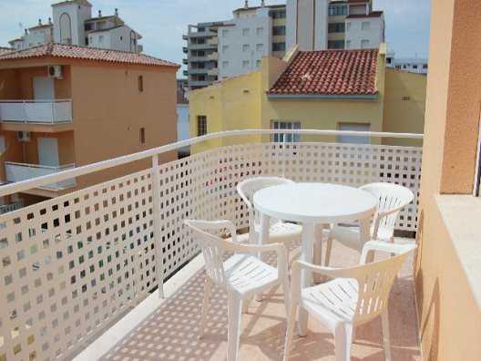 Apartamentos Los Pinos
