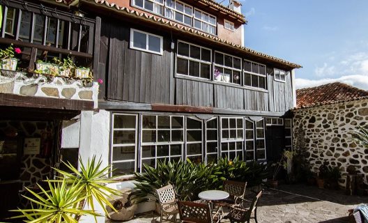 Apartamentos Los Telares