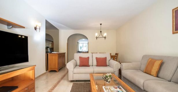 Apartamentos Macdonald Dona Lola
