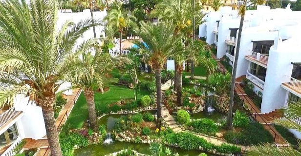 Apartamentos Macdonald Leila Playa Resort