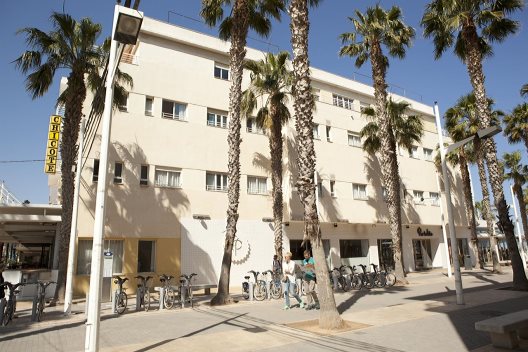 Apartamentos Malvarrosa Beach Rooms