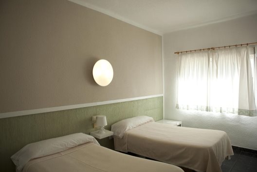 Apartamentos Malvarrosa Beach Rooms