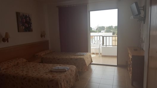 Apartamentos Mar Bella