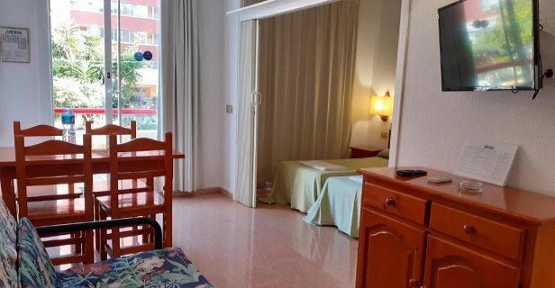 Apartamentos Mar Blau