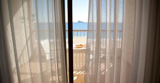 Apartamentos María Cristina Beach