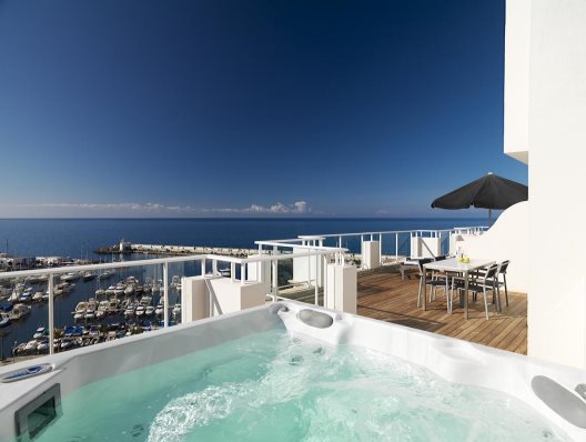 Apartamentos Marina Bayview