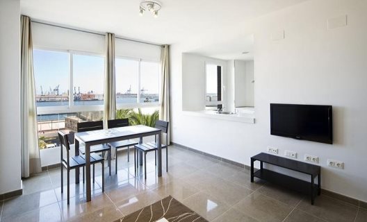 Apartamentos Marina Suites