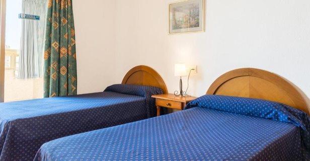 Apartamentos Mariscal 4-5