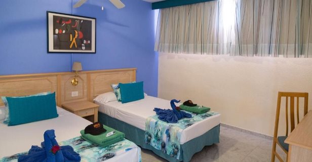 Apartamentos Marola Park