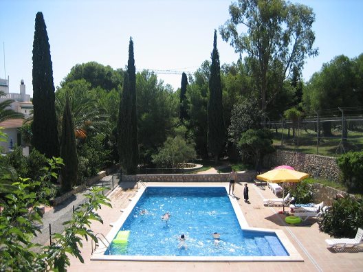 Apartamentos Masia Torrent