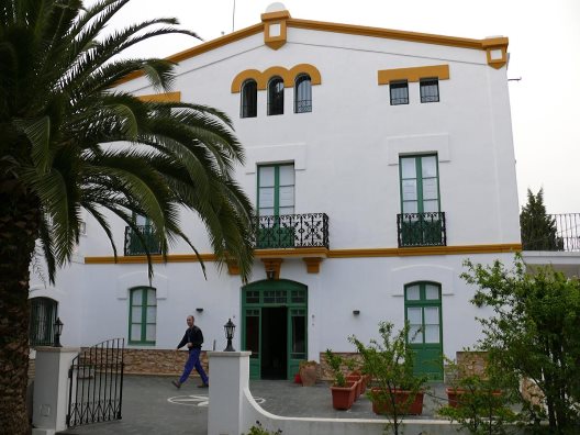 Apartamentos Masia Torrent
