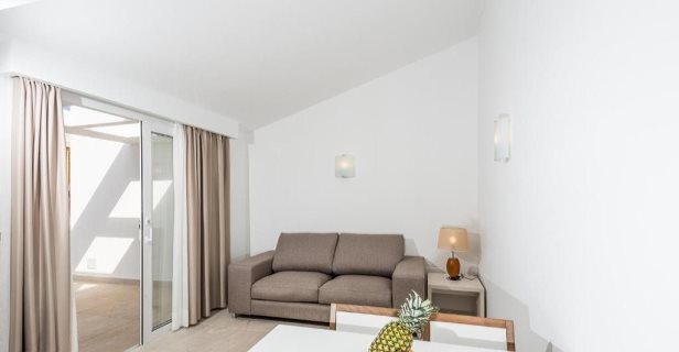 Apartamentos Menorcamar Adults Only