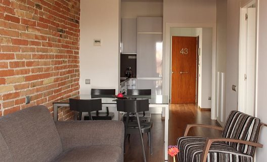 Apartamentos Mh Center