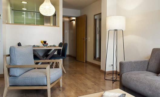 Apartamentos Mh Family