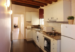 Apartamentos Mh Plaza