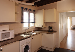 Apartamentos Mh Plaza