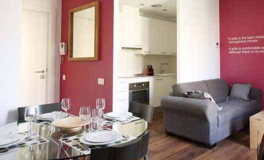 Apartamentos Mh Suites