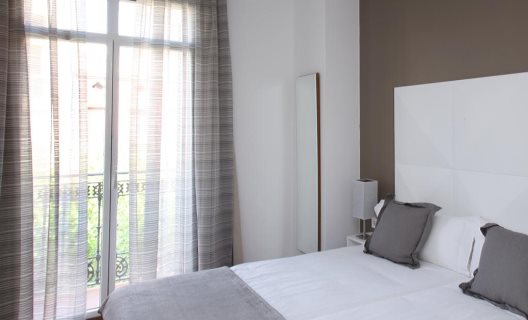 Apartamentos Mh Suites