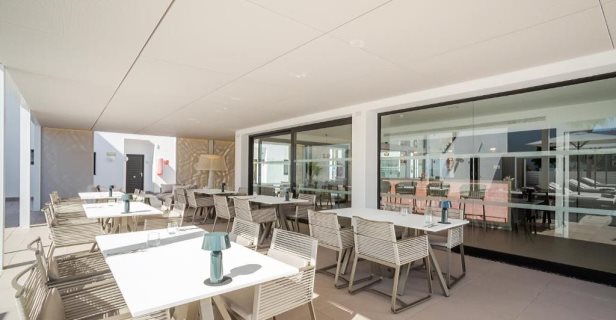Apartamentos Migjorn Ibiza Suites Spa