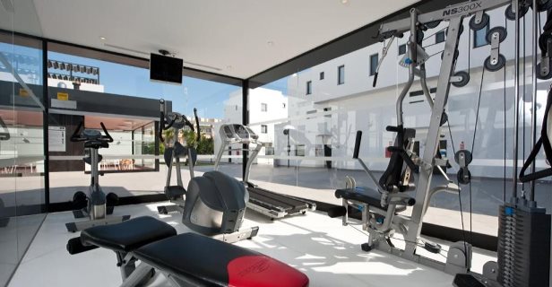 Apartamentos Migjorn Ibiza Suites Spa