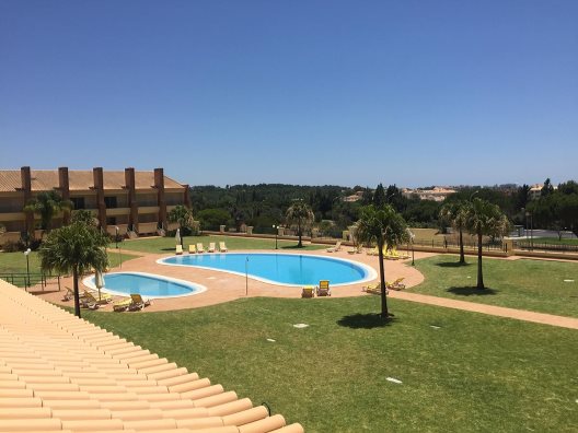 Apartamentos Millennium Plaza