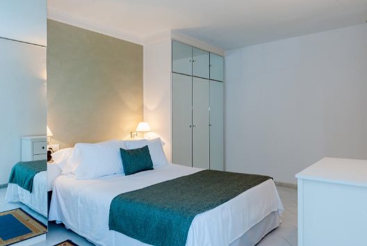 Apartamentos Miraflores Beach And Country Club