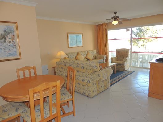 Apartamentos Miraflores Beach And Country Club