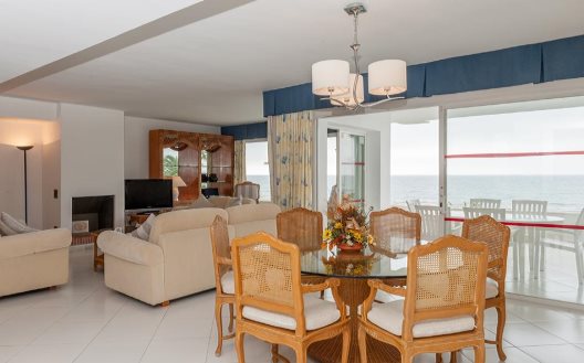Apartamentos Miraflores Beach And Country Club