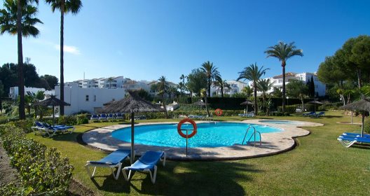 Apartamentos Miraflores Beach And Country Club