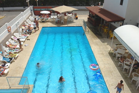 Apartamentos Mistral