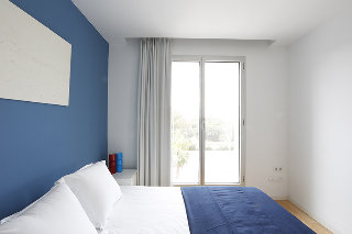 Apartamentos Mistral Pool