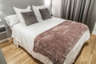 Apartamentos Mon Suites Catedral
