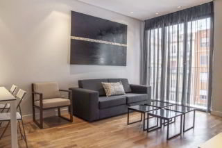 Apartamentos Mon Suites Catedral