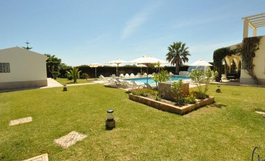 Apartamentos Monte Dos Avos