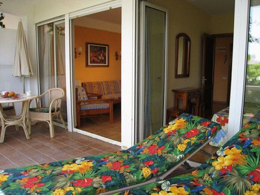 Apartamentos Montemayor