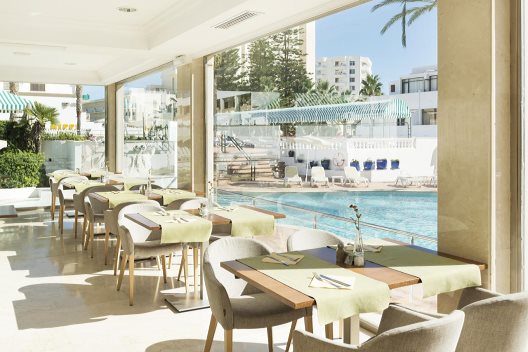 Apartamentos Morito Beach