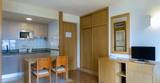 Apartamentos Ms Puerto Marina