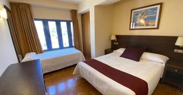 Apartamentos Ms Puerto Marina