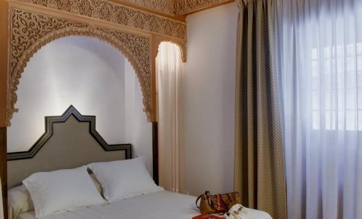 Apartamentos Muralla Ziri