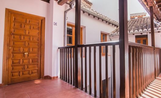 Apartamentos Nahira Suites 3000