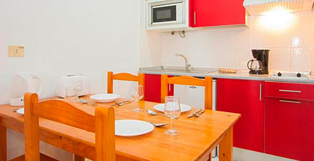 Apartamentos Nazaret Sol