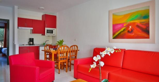 Apartamentos Nazaret Sol