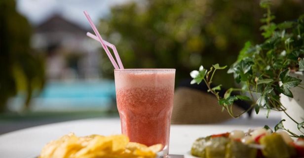 Apartamentos Nazaret Sol