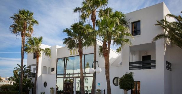 Apartamentos Nazaret Sol