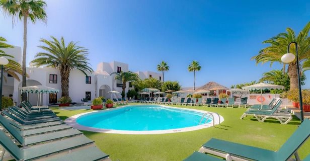 Apartamentos Nazaret Sol