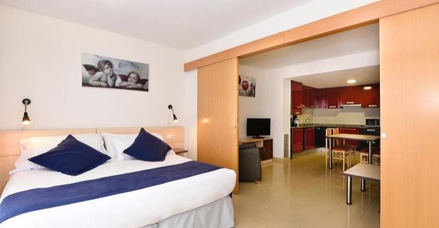 Apartamentos Neptuno Calella
