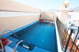 Apartamentos Nerjaluna